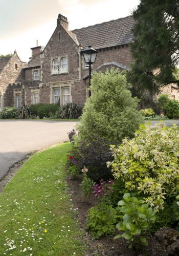 why-waltham-house-is-the-right